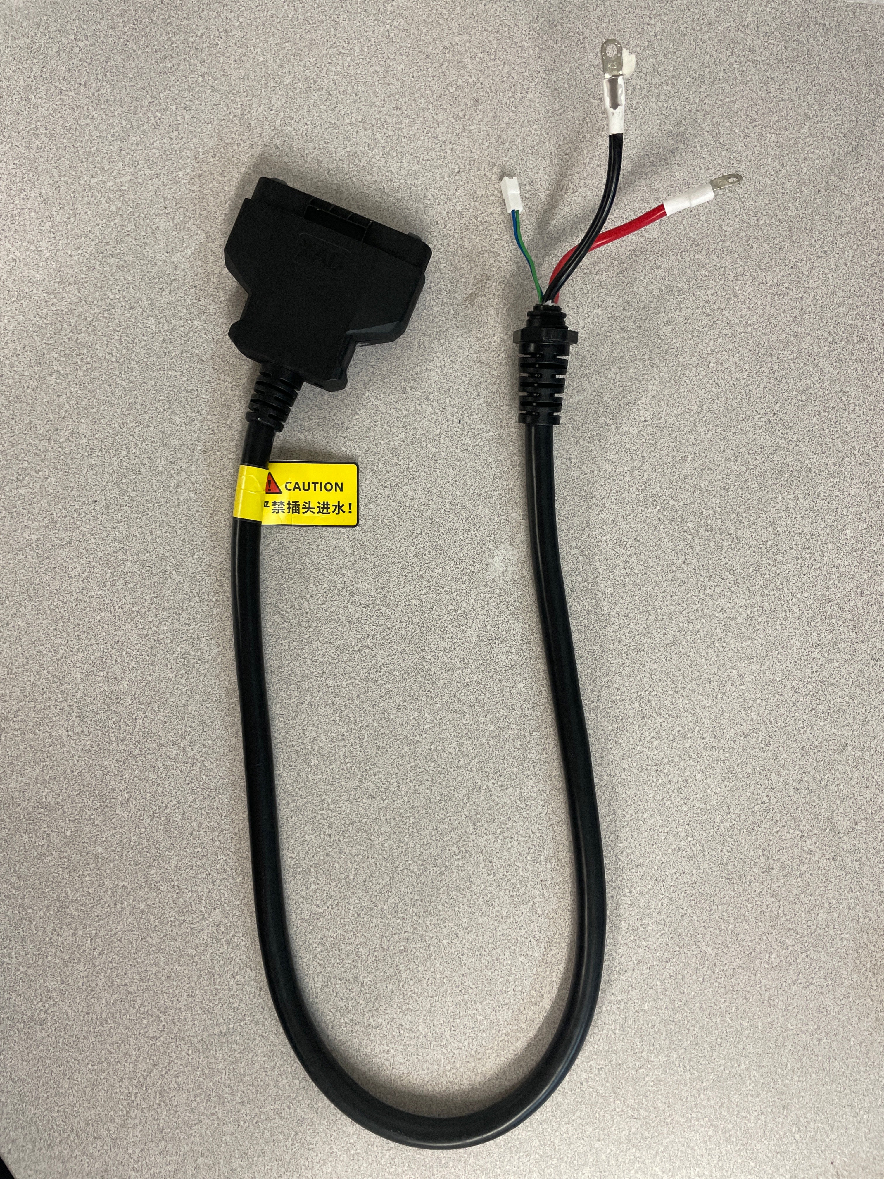 CM13600 and GC4000+ Charging Cable